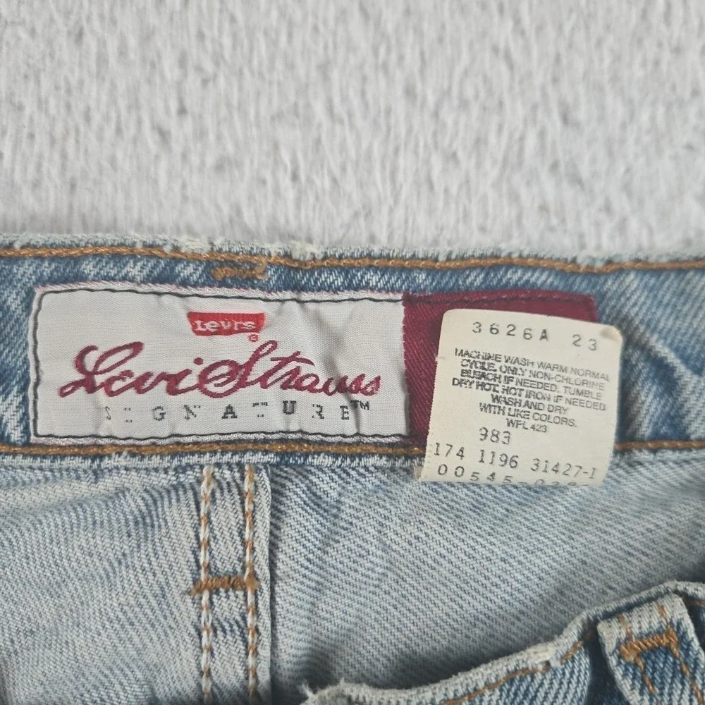 Vintage 90's Levi's Levi Strauss Signature 545‎ Loose Fit Jeans Mens 35x32